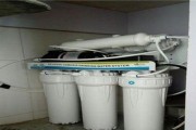 解决净水器水不回位的问题（如何修复净水器的回水问题）