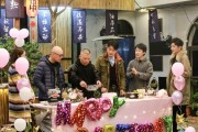 《大叔小馆综艺节目观看指南》（随时随地畅享大叔小馆的欢乐娱乐）