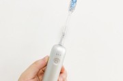 有充电器的牙刷叫什么？如何选择合适的电动牙刷？