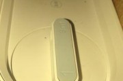 小米净水器滤芯更换拧不动怎么办？（解决小米净水器滤芯更换时无法拧动的问题）