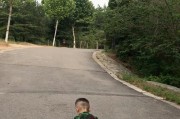 背手拍照如何拿手机更清晰？有什么技巧吗？