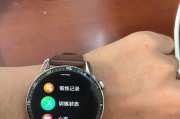圆盘智能手表如何在华为设备上插卡使用？使用过程中需要注意什么？