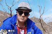 手机如何使用反向带货摄像头拍照？