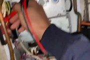 解决即热水器跳闸的方法（怎样避免即热水器跳闸）