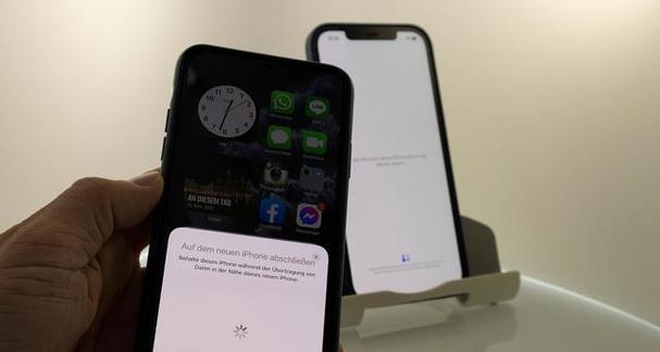 iPhone13白苹果无法启动修复技巧（解决iPhone13白苹果卡在开机画面的问题）