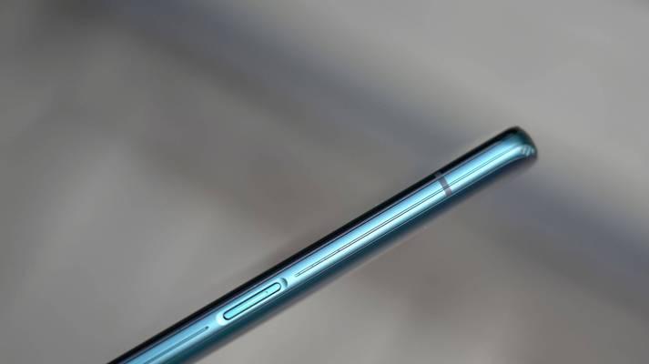 全面屏尽在你掌握——OPPOReno5K设置方法详解（掌握OPPOReno5K全面屏，享受极致视觉体验）