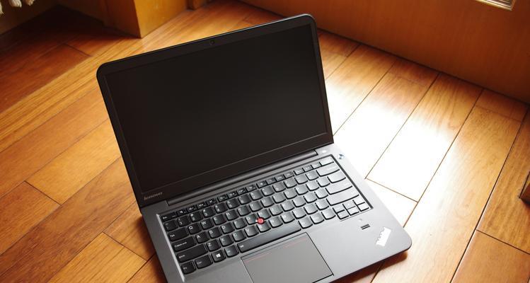 使用ThinkPadS3恢复系统的方法（快速恢复系统教程及按键指南）