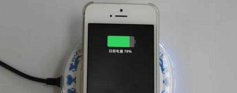 揭开充电器发烫的谜团（探究充电器过热原因与解决方法）