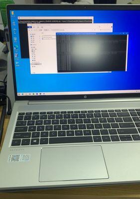 一：追求高性能，选择R75800U电脑