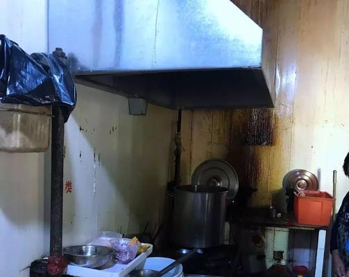 如何正确清洗海宁面馆油烟机（掌握正确的清洗方法）