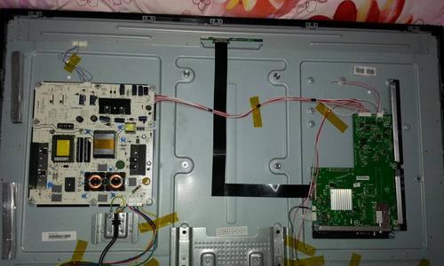 液晶电视开机白屏的原因及维修方法