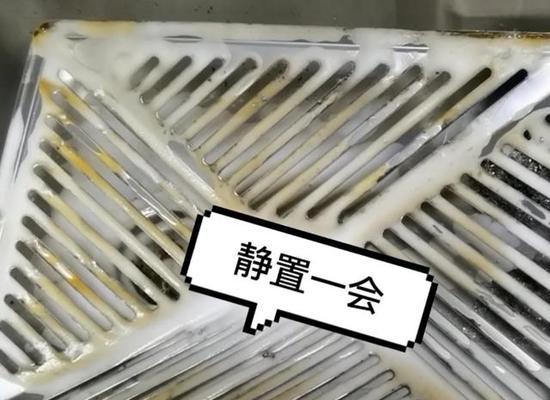 油烟机清洗指南（家庭油烟机如何有效清洗）