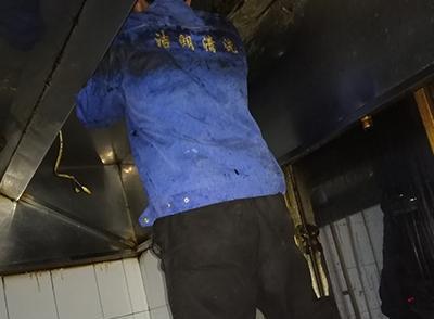 餐厅油烟机清洗（有效清洗油烟机）