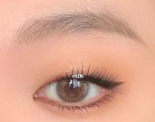 单眼皮怎么化大眼妆好看（适合单眼皮眼妆的五款眼妆）