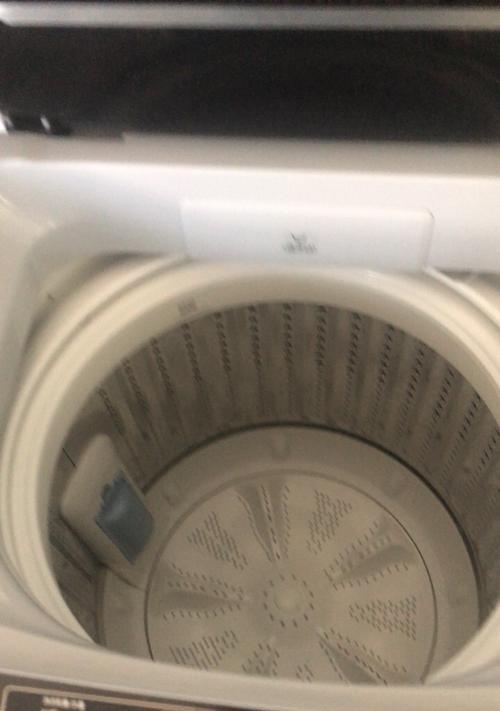 如何快速处理洗衣机停水问题（解决洗衣机停水的有效方法）