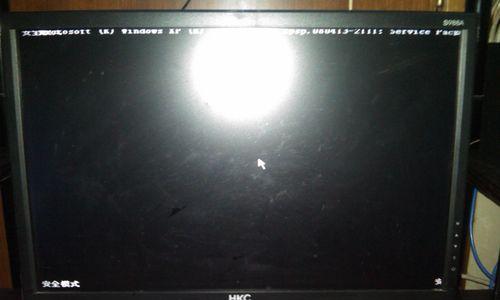 Win11升级后出现黑屏无法显示桌面的解决方法（Win11升级黑屏问题排查及解决措施）