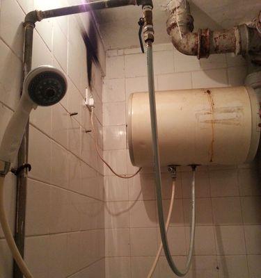 热水器清洗方法全解析（保持热水器清洁）