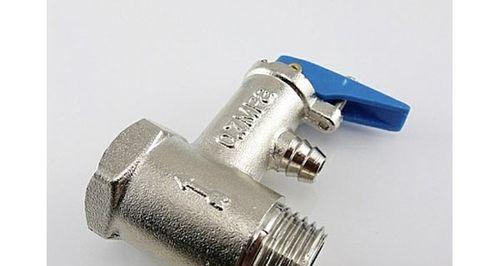 热水器安全阀漏水的维修方法（解决热水器安全阀漏水问题的有效措施）