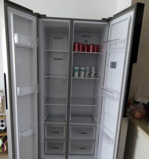 康佳冰箱内壁清洗方法（轻松清洁）