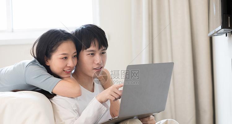 适合情侣玩的电脑游戏有哪些？推荐哪些双人合作游戏？