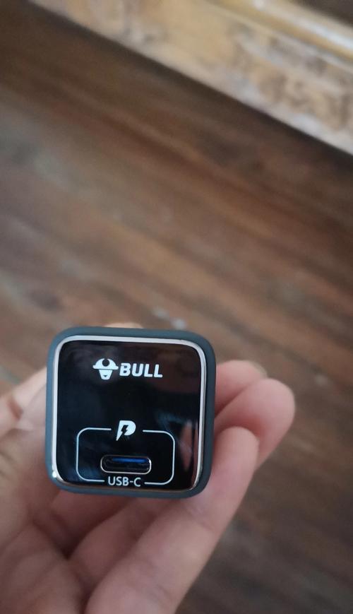 寄送手机维修是否需要附带充电器？