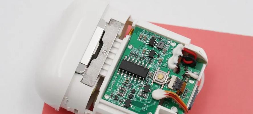 蓝牙耳机充电仓指示灯关闭方法？