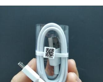 荣耀10X充电器支持的最大功率是多少？如何选择合适的充电器？