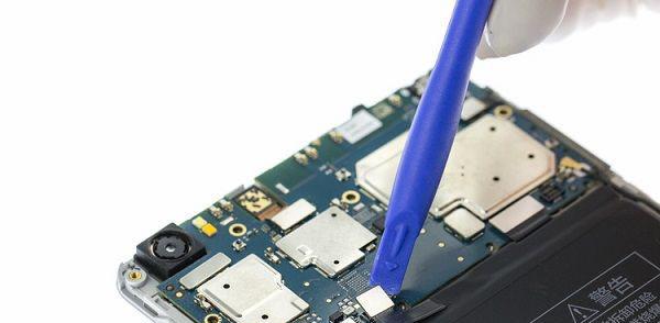 小米12后盖起皱的解决办法是什么？如何预防后盖起皱？