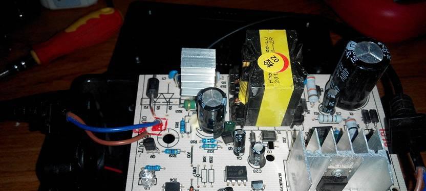 怎么量电瓶充电器好坏图解？有哪些简单的方法可以检测？