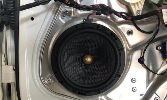音响地线应该接在哪个位置？