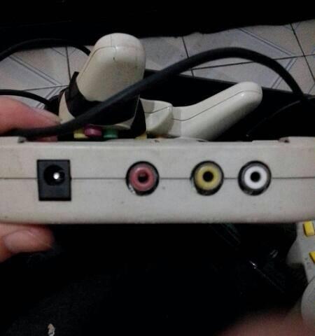 三国战纪游戏机连接电视的方法是什么？