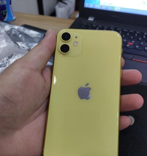 苹果15黄色手机盒有何特别之处？设计意义何在？