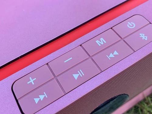 皇马低音炮音响的音质表现如何？
