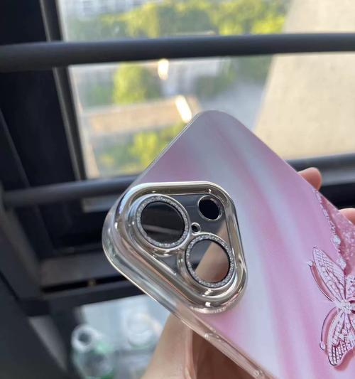 苹果手机壳上的闪闪钻石是什么材质？有何特别之处？