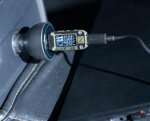 老爸车载充电器怎么用视频？使用方法是什么？
